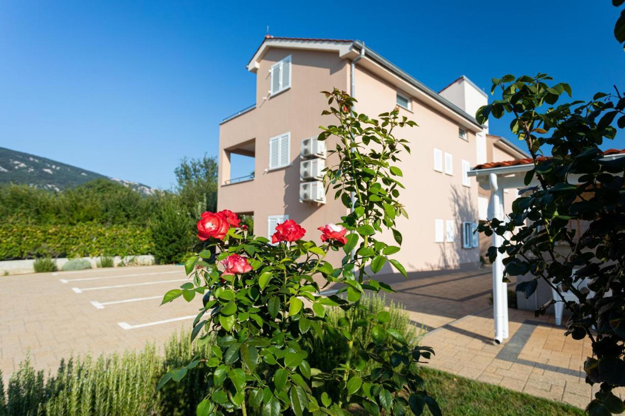 Apartments Crnekovic Jasna Baška Dış mekan fotoğraf