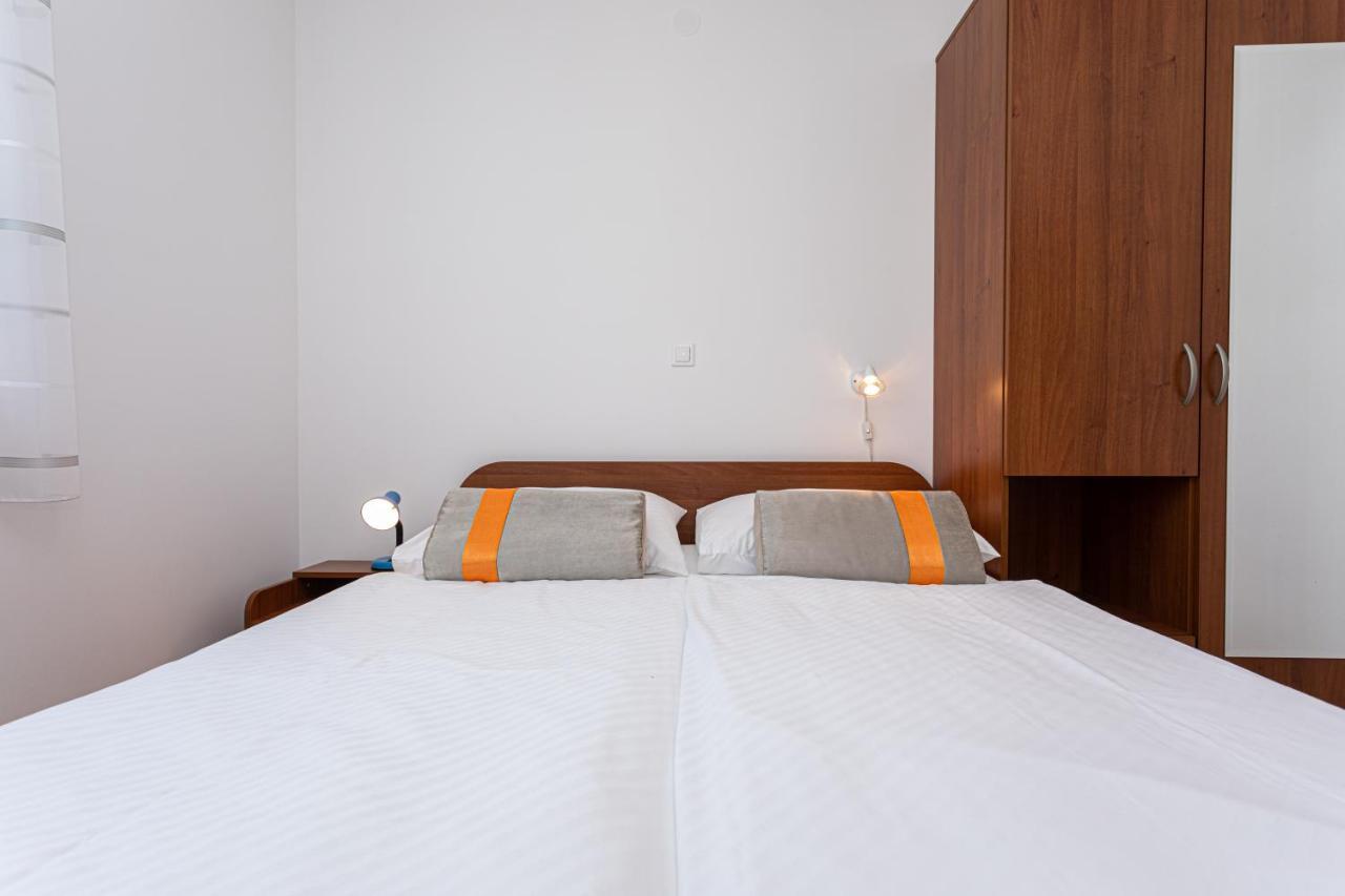 Apartments Crnekovic Jasna Baška Dış mekan fotoğraf