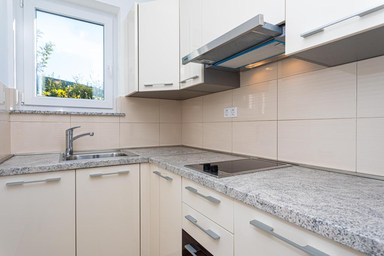 Apartments Crnekovic Jasna Baška Dış mekan fotoğraf