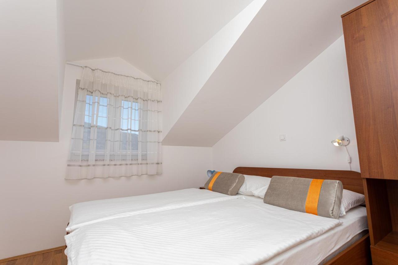 Apartments Crnekovic Jasna Baška Dış mekan fotoğraf