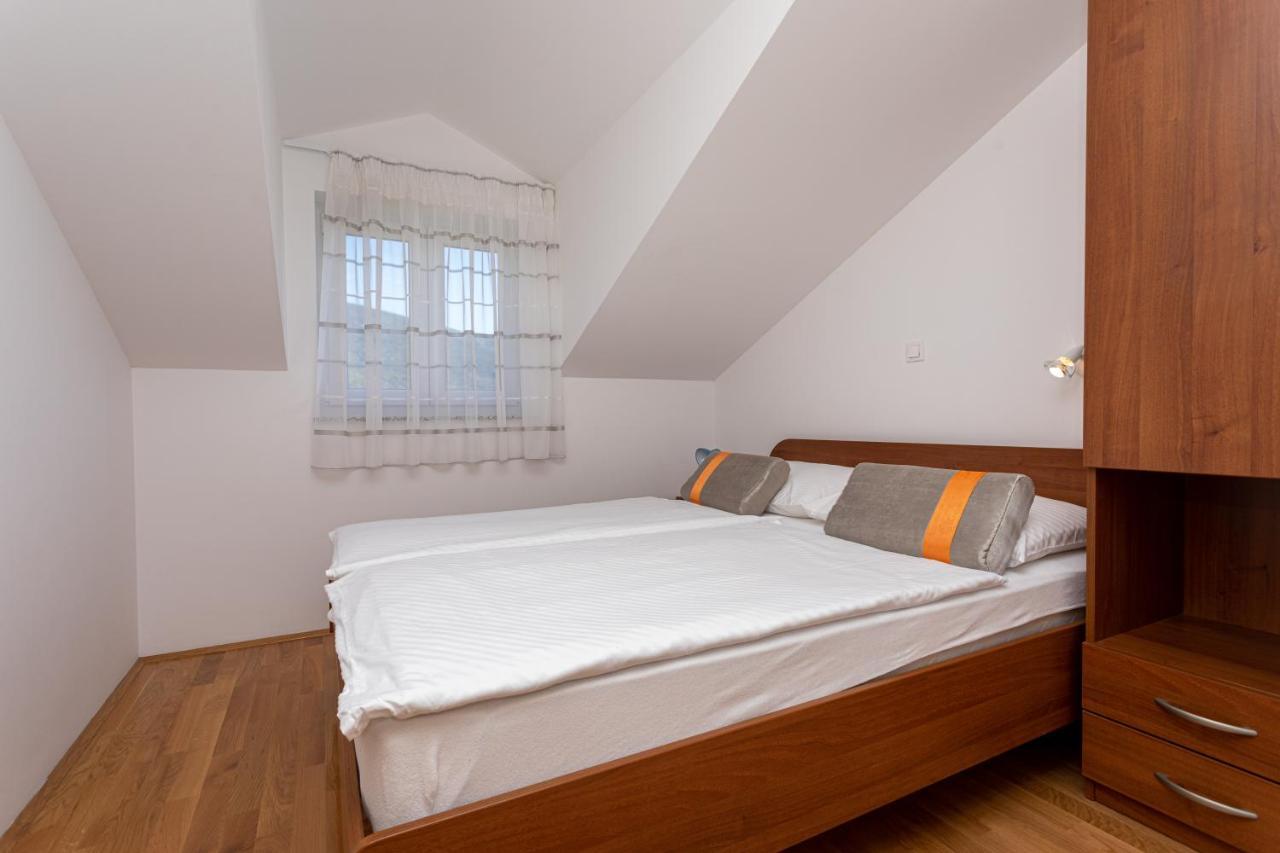 Apartments Crnekovic Jasna Baška Dış mekan fotoğraf