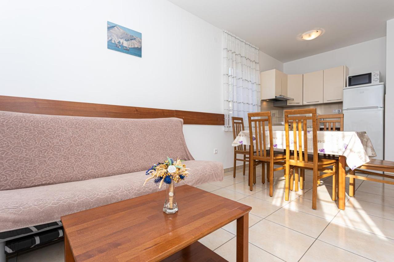 Apartments Crnekovic Jasna Baška Dış mekan fotoğraf