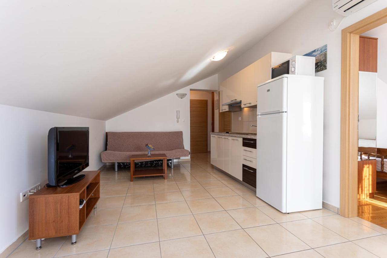 Apartments Crnekovic Jasna Baška Dış mekan fotoğraf
