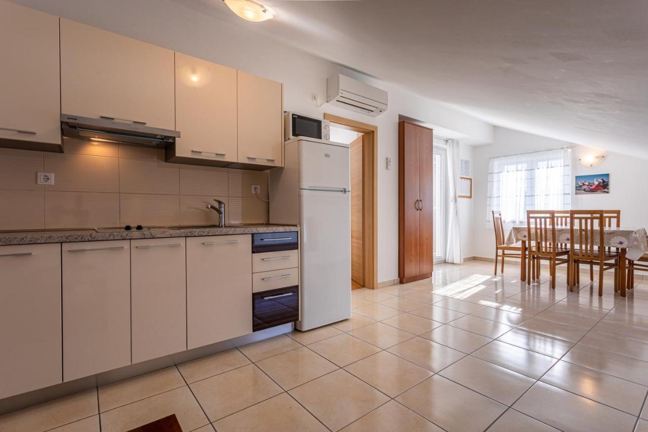 Apartments Crnekovic Jasna Baška Dış mekan fotoğraf