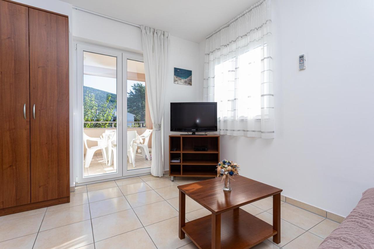 Apartments Crnekovic Jasna Baška Dış mekan fotoğraf