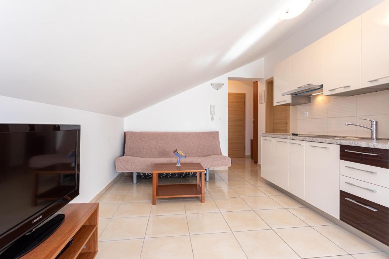 Apartments Crnekovic Jasna Baška Dış mekan fotoğraf